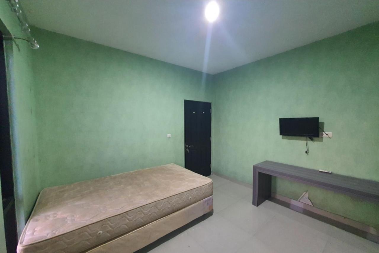 Oyo 93109 Garden Homestay 1 Tpr Surabaya Dış mekan fotoğraf