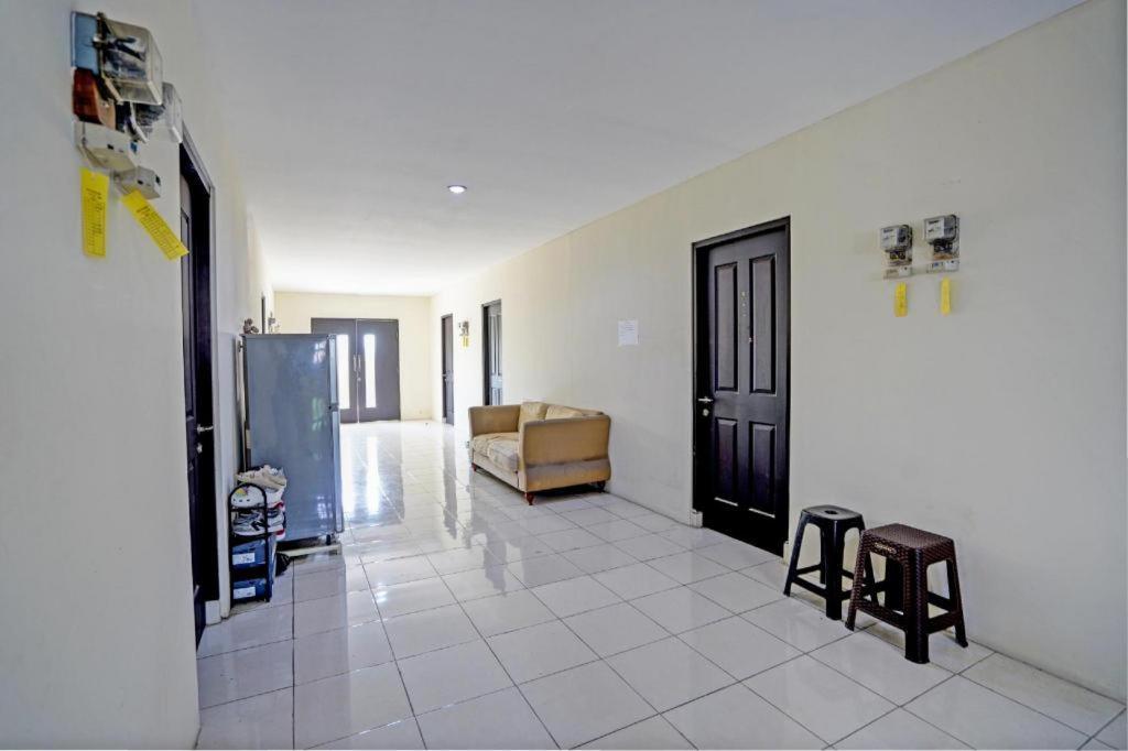 Oyo 93109 Garden Homestay 1 Tpr Surabaya Dış mekan fotoğraf